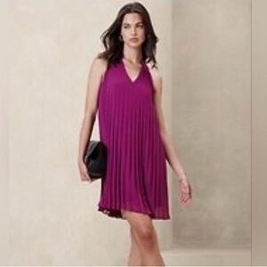 Banana Republic deep fuchsia halter pleated dress - NWT